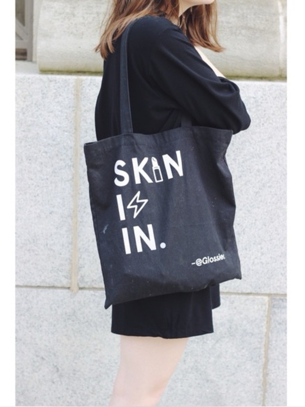 Glossier 4 pc Set: Tote Bag + Pink Pouch + Sticker + Sample | “Skin Is In” Tote